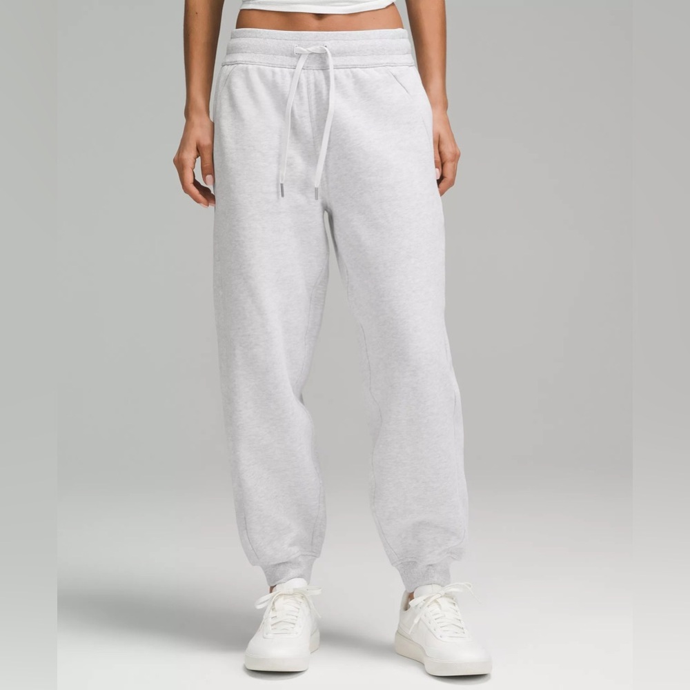 Lululemon Scuba High Rise Jogger Sweatpants, Size 10